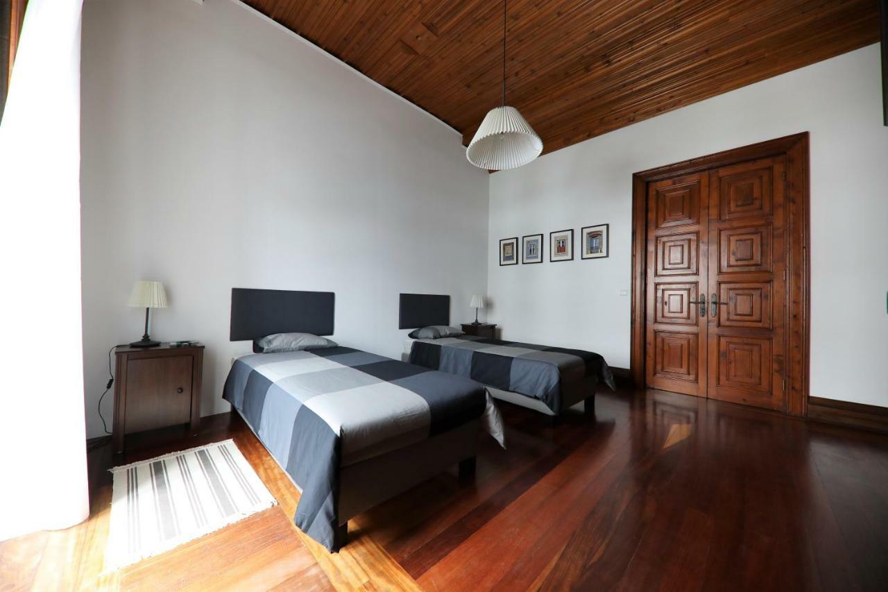 Апартаменти Angra Downtown Flat Ангра-ду-Ероїшму Екстер'єр фото