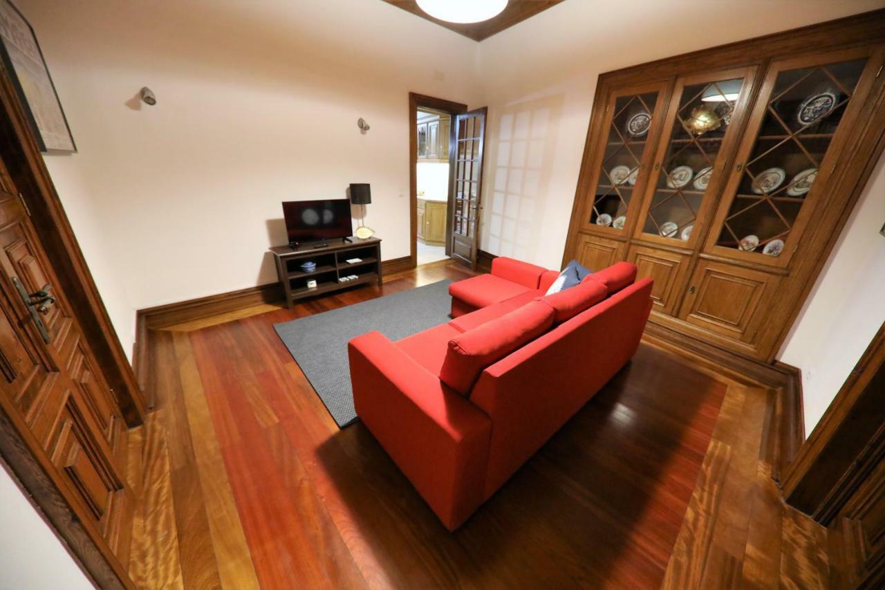 Апартаменти Angra Downtown Flat Ангра-ду-Ероїшму Екстер'єр фото